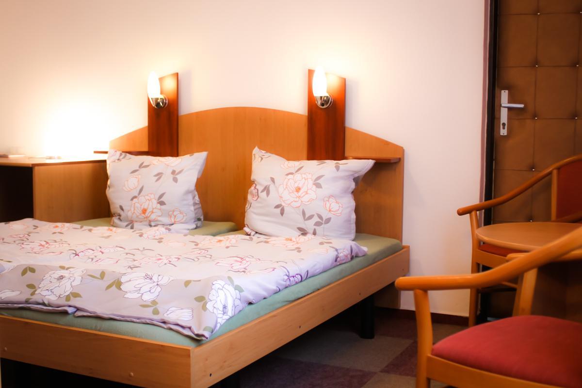 Pension Bob Prague Ngoại thất bức ảnh
